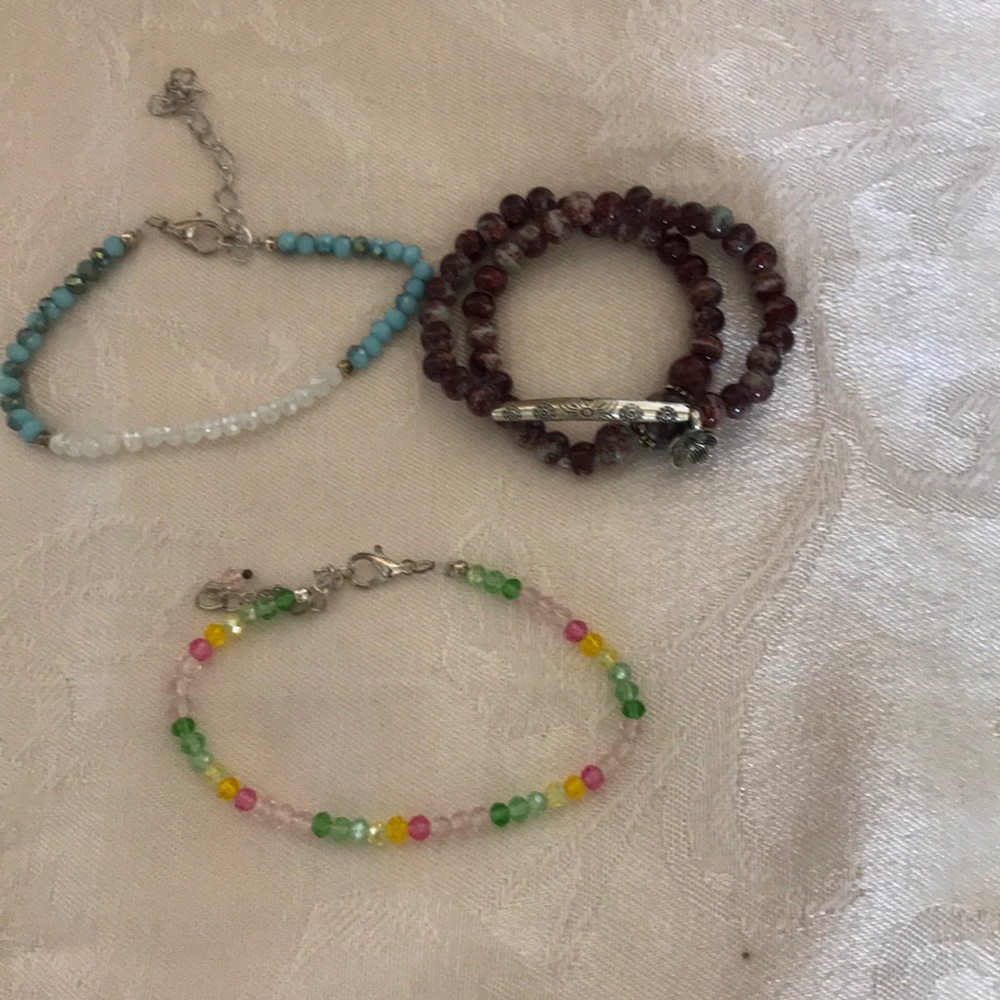 Awesome bracelet bundle!!